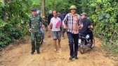 Hàng trăm người dân và công an vây bắt đối tượng trốn trại giam