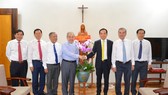 Lãnh đạo TPHCM thăm, chúc mừng Giáng sinh 2020 và năm mới 2021