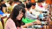 Đại biểu tham dự kỳ họp thứ 25, HĐND TPHCM khóa IX. Ảnh: VIỆT DŨNG