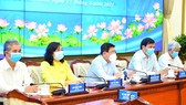 Chủ tịch UBND TPHCM Nguyễn Thành Phong phát biểu tại phiên họp. Ảnh: VIỆT DŨNG