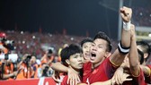 Việt Nam - Philippines 2-1 (chung cuộc 4-2): Quang Hải, Công Phượng hạ HLV Eriksson vào chung kết