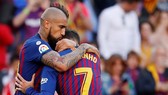 Barcelona - Getafe 2-0: Messi, Coutinho, Busquets, Rakitic tịt ngòi, Arturo Vidal lập công