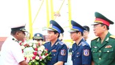 Tàu lực lượng bảo vệ bờ biển Ấn Độ cập cảng Tiên Sa
