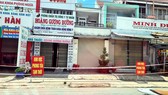 Phong tỏa và khử khuẩn tại khu vực phường 2 (Long An). Ảnh: NGỌC PHÚC