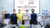 Trao tặng máy thở, vật tư y tế hỗ trợ bệnh nhân Covid-19 tại Bệnh viện Chợ Rẫy