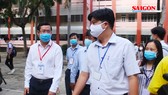 Thứ trưởng Bộ GD-ĐT Nguyễn Văn Phúc kiểm tra điểm thi THPT tại TPHCM trước giờ G