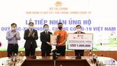 Shopee và Garena Việt Nam chung tay ủng hộ Quỹ vaccine phòng Covid-19