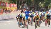 Nguyễn Tấn Hoài lại có cơ hội ăn mừng chiến thắng. Ảnh: HOÀNG HÙNG