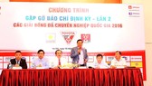 Một buổi họp của công ty VPF. Ảnh: ANH TRẦN