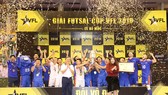 Đội Hanoi Bufaloes trở thành nhà vô địch đầu tiên của VFL. Ảnh: ANH TRẦN
