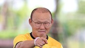 Ông Park Hang-seo cần sự trợ giúp từ truyền thông để tránh lộ thông tin. Ảnh: MINH HOÀNG