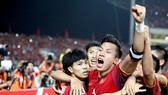 Quế Ngọc Hải đang là thủ lĩnh ở hàng thủ SLNA và ĐTQG hiện nay. Ảnh: MINH HOÀNG