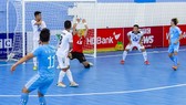 Cuộc so tài giữa TSN và TSB tạo ấn tượng cho khán giả bởi tính cống hiến và sòng phẳng. Ảnh: Anh Trần