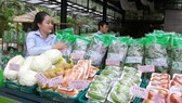 Nâng chất hàng hóa chinh phục thị trường nội