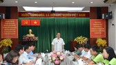 Secretary of the HCMC Party Committee Nguyen Thien Nhan has a working session with District 1's authorities. (Photo: SGGP)