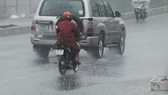 Xuất hiện mưa “vàng” giải nhiệt cho ĐBSCL