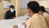 Chú rể đi rước dâu, nẹt pô bị công an mời làm việc