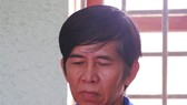 Trốn truy nã mà còn đi trộm sà lan