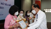 Hội Liên hiệp Phụ nữ TPHCM tuyên dương cán bộ hội cơ sở giỏi và phụ nữ tiêu biểu