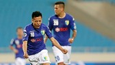 Văn Quyết đang bùng nổ trong thành phần CLB Hà Nội. Ảnh: Minh Hoàng