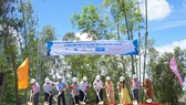Các đại biểu tham dự nghi thức khởi công
