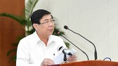 Chủ tịch UBND TPHCM Nguyễn Thành Phong ''điểm mặt'' sở ngành ''ngâm'' hồ sơ của doanh nghiệp