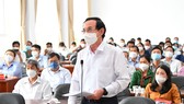Đồng chí Nguyễn Văn Nên phát biểu tại hội nghị. Ảnh: VIỆT DŨNG