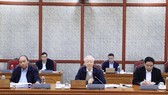 Tổng Bí thư Nguyễn Phú Trọng chủ trì họp Bộ Chính trị. Ảnh: TTXVN