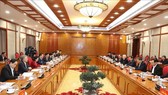 Hình ảnh tại Phiên họp lần thứ nhất Bộ Chính trị khóa XIII. Ảnh: Dangcongsan.vn