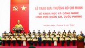 Chủ tịch nước trao Giải thưởng Hồ Chí Minh cho 2 công trình KH-CN ở lĩnh vực quân sự, quốc phòng