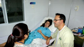 Isabelle Garrett Peel is staying in Da Nang Hospital (Photo: VNA)