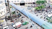 HCMC authorities encourage walkers to use footbridges