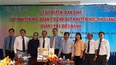 $429,242 given disadvantaged students in An Giang Province