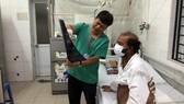 The Sri Lankan man is being treated in the hospital (Photo: SGGP)