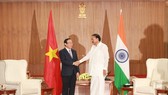 Secretary of HCMC Party Committee meets Indian Vice President