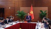 Prime Minister Nguyen Xuan Phuc speaks at the permanent Cabinet meeting. (Photo: VNA)