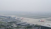 Massive flights unable to land at Noi Bai airport due to poor visibility 