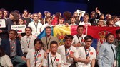 Vietnamese students win three medals at 2022 European Physics Olympiad