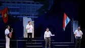 Vở cải lương “Thành phố buổi bình minh” biểu diễn phục vụ cán bộ, đảng viên