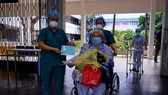 Một bệnh nhân điều trị ổn định được xuất viện tại Bệnh viện Nhân dân Gia Định
