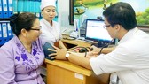 Người dân khám bệnh tại Bệnh viện Lê Văn Thịnh (TP Thủ Đức)