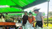 Chợ phiên nông sản an toàn quận Tân Phú được tổ chức định kỳ vào thứ 6 hàng tuần