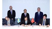 Lễ ký kết hợp tác giữa VNPT và Ericsson diễn ra trong khuôn khổ chuyến thăm chính thức Thụy Điển của Thủ tướng Nguyễn Xuân Phúc và đoàn cấp cao Việt Nam