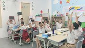 Một giờ học được tổ chức theo hình thức cuộc thi “Rung chuông vàng” của học sinh iSchool, IEC Quảng Ngãi.