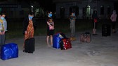 Những phụ nữ từ Campuchia trốn cách ly Covid-19 về tỉnh Kiên GIang bằng đường biển, bị lực lượng chức năng phát hiện vào ngày 11-11