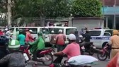 Ngáo đá, cướp xe cấp cứu phóng bạt mạng trên đường