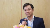 Phê bình nghiêm khắc ông Trần Duy Đông