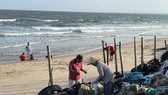 Sạt lở bờ biển gây thiệt hại nặng nề tại Bình Thuận.