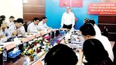 Secretary of the HCMC Party Committee Nguyen Thien Nhan states at a meeting with the Department of Construction on November 8 (Photo: SGGP)