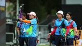 Các nữ cung thủ Việt Nam thi đấu tại SEA Games 29. Ảnh: Dũng Phương